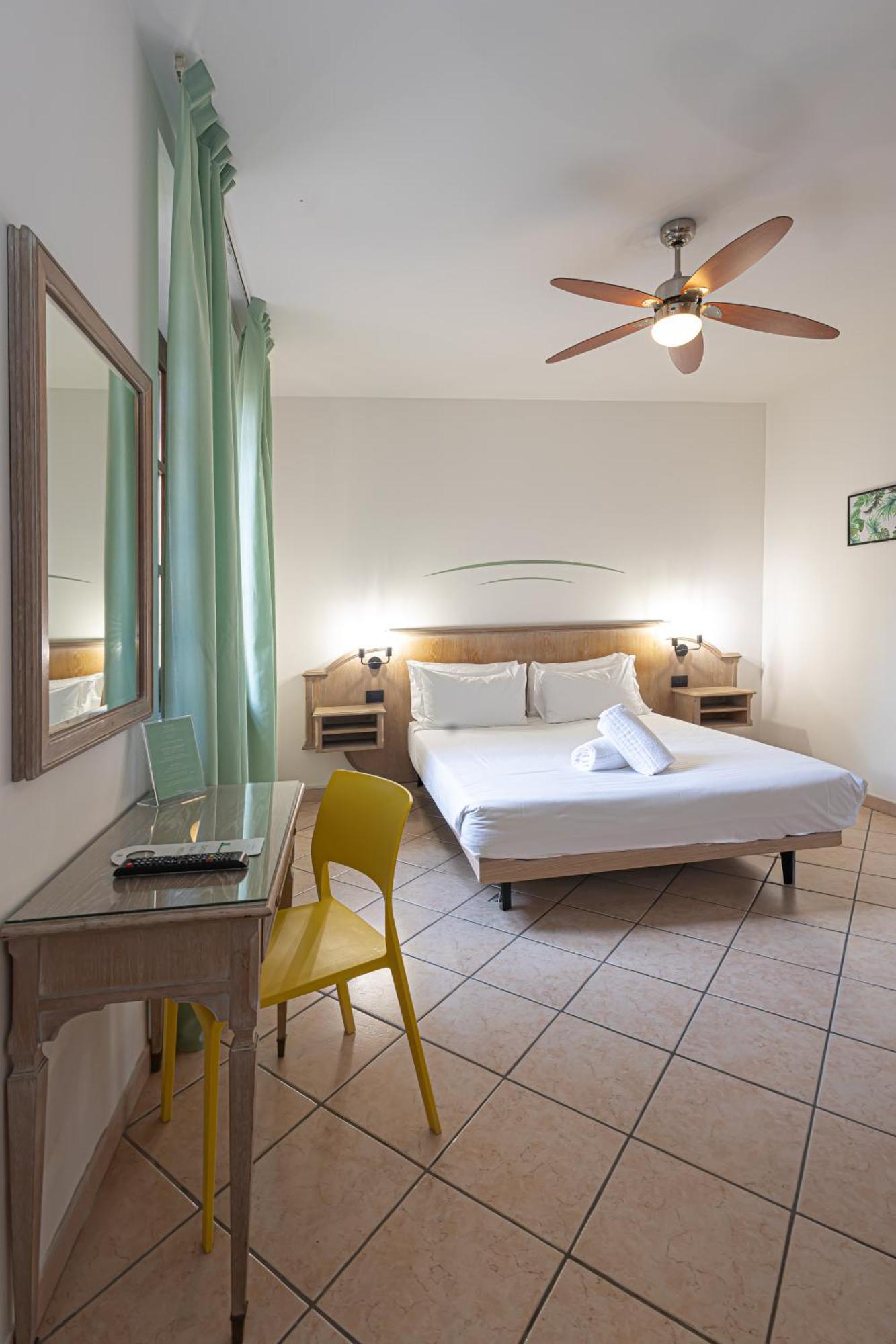 Hotel Tornielli 9 By Lvg Hotel Collection Novara Ngoại thất bức ảnh