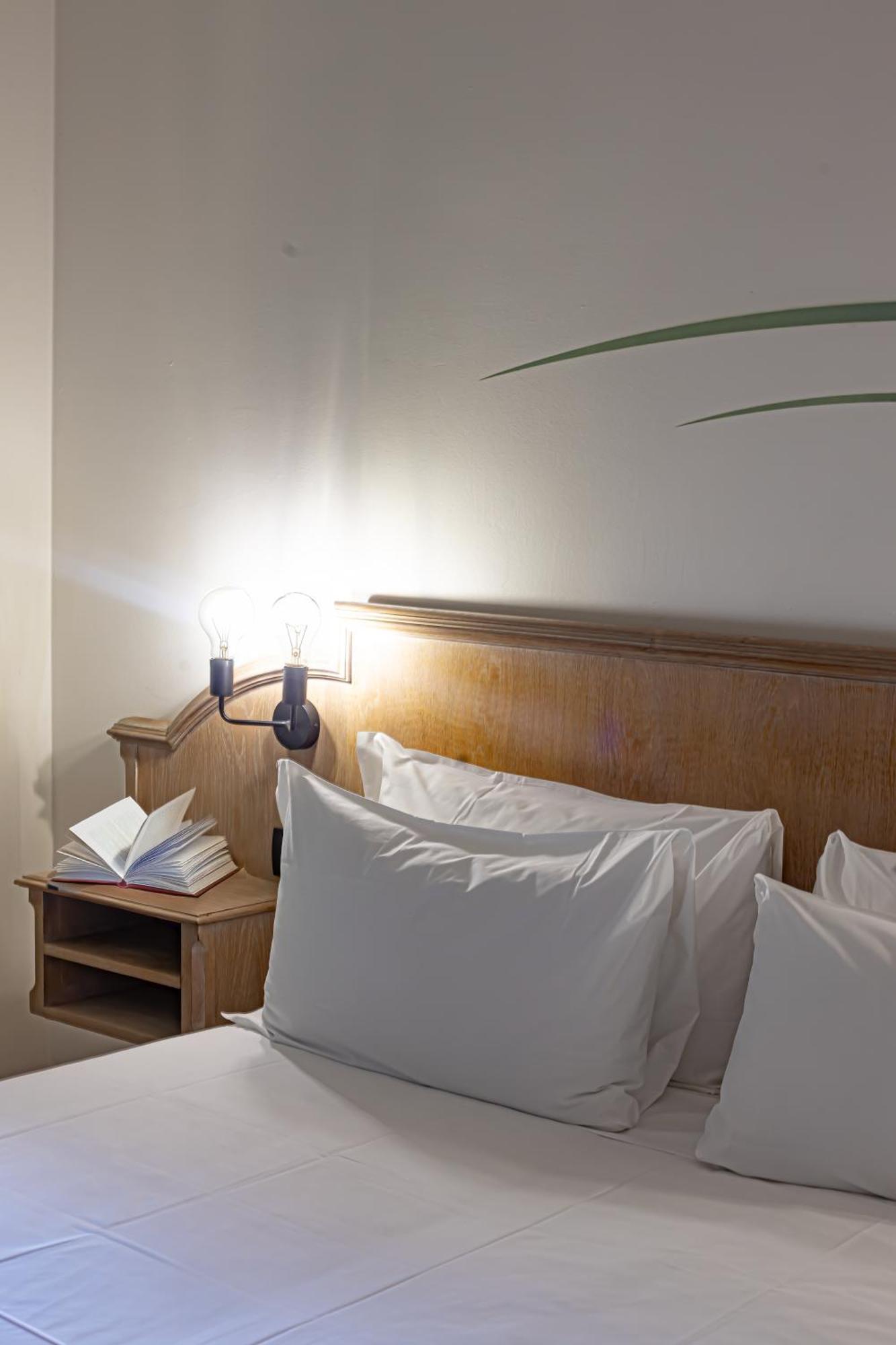 Hotel Tornielli 9 By Lvg Hotel Collection Novara Ngoại thất bức ảnh