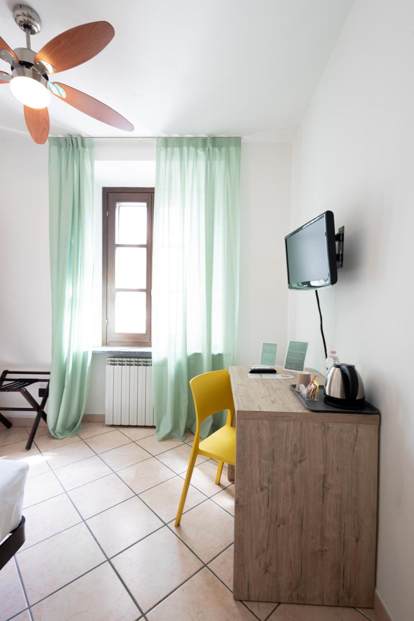 Hotel Tornielli 9 By Lvg Hotel Collection Novara Ngoại thất bức ảnh
